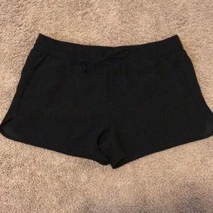 Banana republic soft shorts size Large